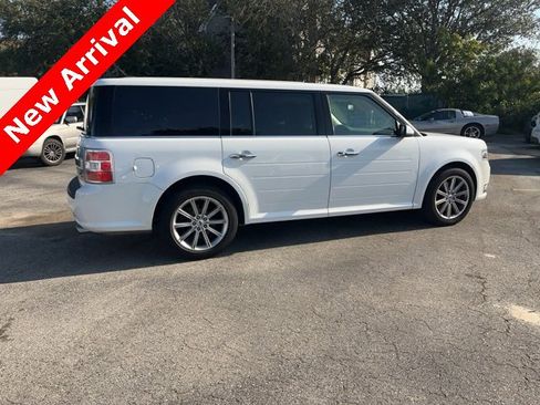 Used 2019 Ford Flex Limited image 7