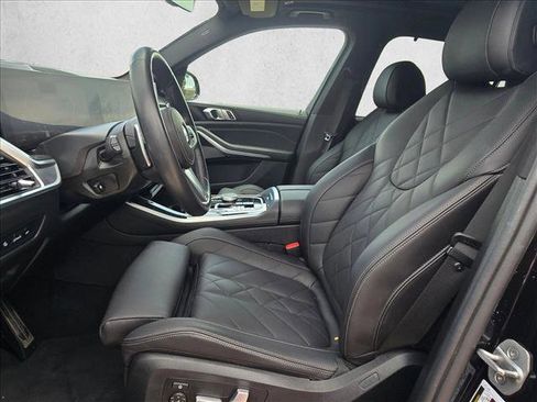 Used 2024 BMW X5 xDrive40i w/ M Sport Package AWD/4WD image 14