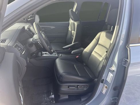 Certified 2023 Honda Ridgeline RTL image 4