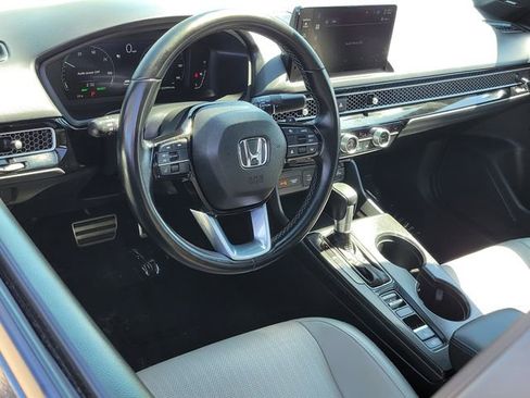 Used 2025 Honda Civic Sport image 5