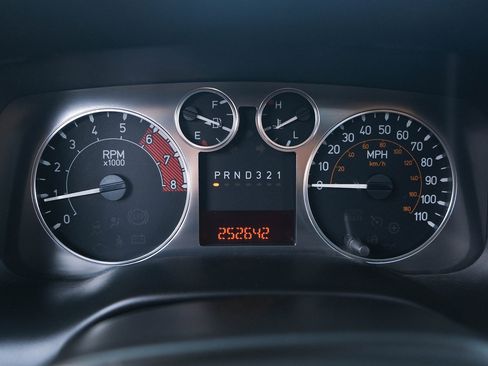 Used 2009 HUMMER H3T Alpha image 28