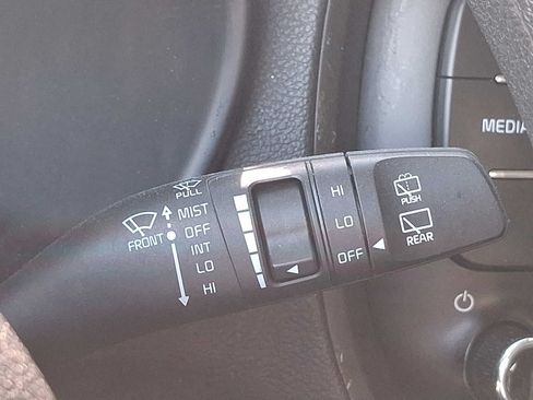 Used 2023 Kia Soul LX FWD image 26