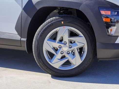 New 2026 Hyundai Kona SE image 28