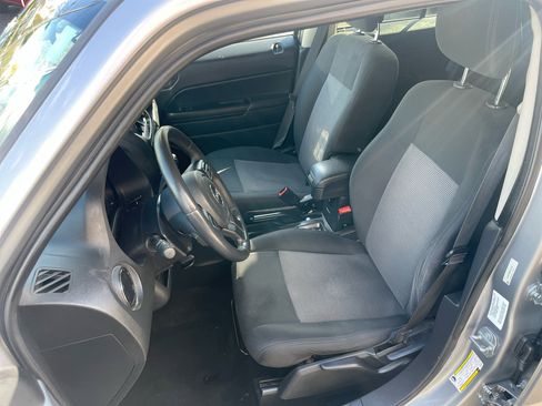 Used 2014 Jeep Patriot Latitude image 23