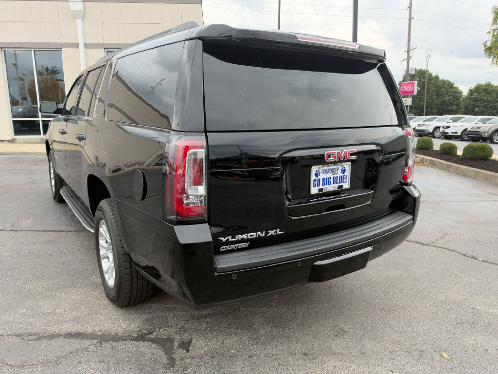 Used 2020 GMC Yukon XL SLT AWD/4WD image 5