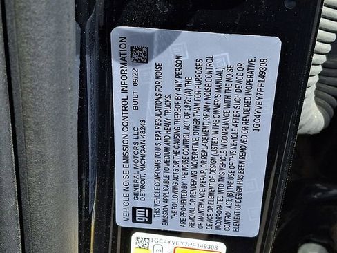 Used 2023 Chevrolet Silverado 3500 High Country image 20