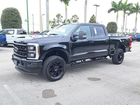 Certified 2024 Ford F250 Lariat w/ Black Appearance Package image 3