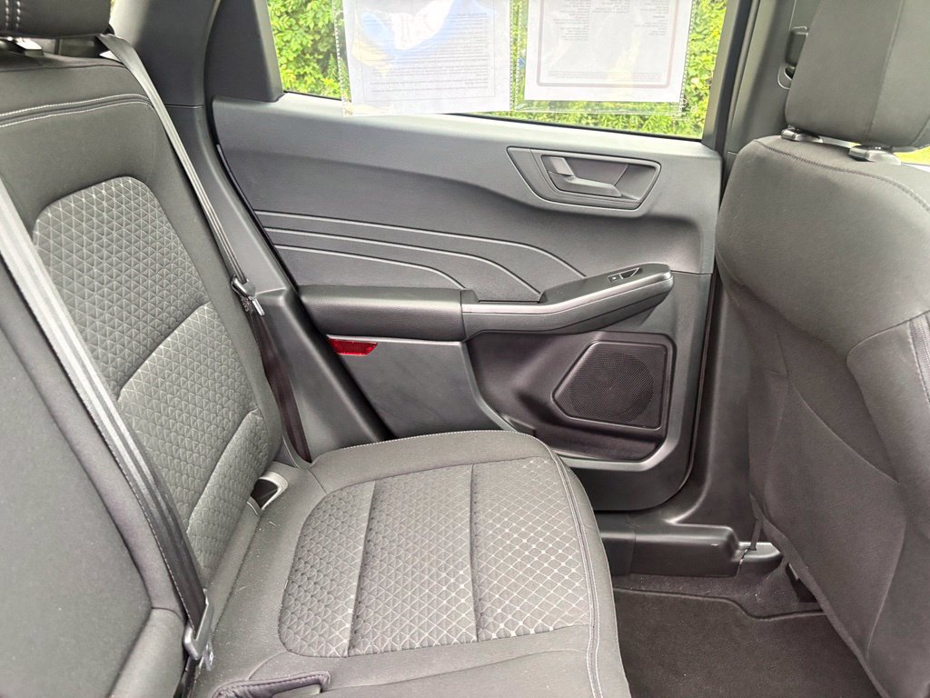 Used 2026 Ford Escape Active w/ Cold Weather Package FWD image 39