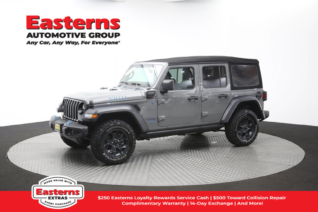 Used 2023 Jeep Wrangler Unlimited w/ Cold Weather Group AWD/4WD image 60