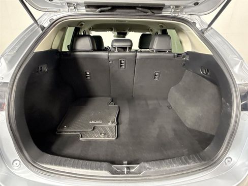 Used 2021 MAZDA CX-5 Touring image 40