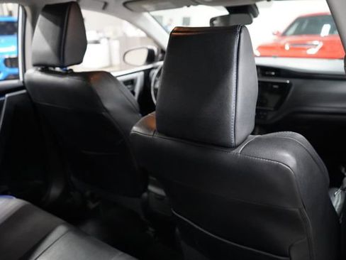 Used 2017 Toyota Corolla SE w/ Carpet Mat Package (TMS) FWD image 25