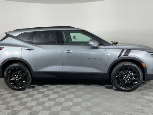 New 2025 Chevrolet Blazer LT w/ LPO, Black Sport Package image 3