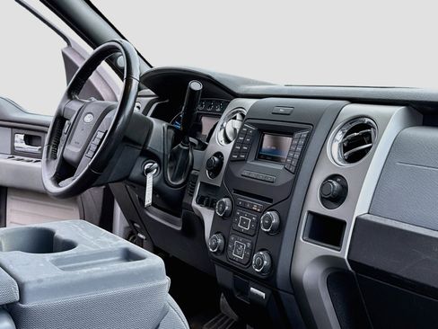 Used 2014 Ford F150 XLT w/ Equipment Group 302A Luxury AWD/4WD image 15