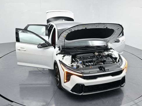 Certified 2025 Kia K4 GT-Line w/ GT-Line Premium Package FWD image 50