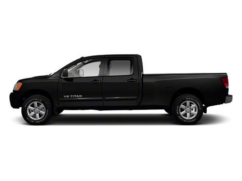 Used 2013 Nissan Titan SL w/ Moonroof Pkg AWD/4WD image 3