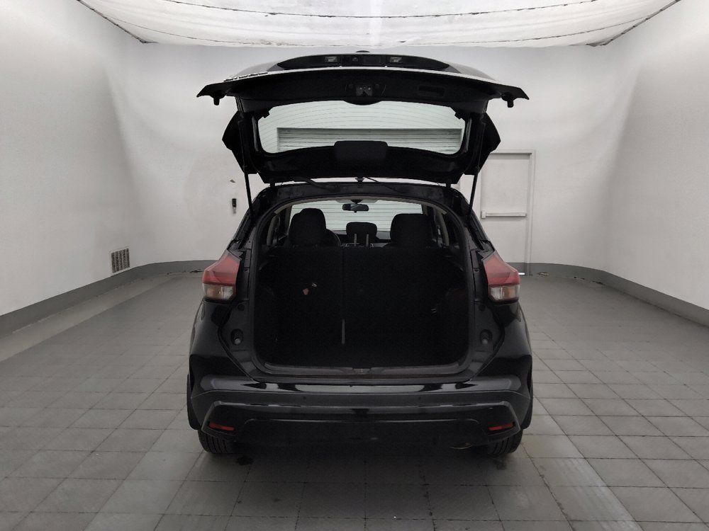Used 2021 Nissan Kicks S FWD image 29