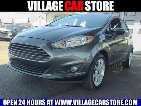 Used 2019 Ford Fiesta SE w/ Equipment Group 201A image 1