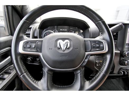 Used 2024 RAM 2500 Big Horn AWD/4WD image 14