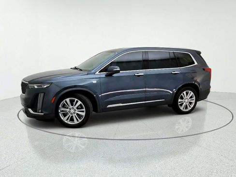 Used 2020 Cadillac XT6 Premium Luxury w/ LPO, Floor Liner Package FWD image 15