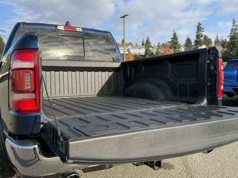 Used 2020 RAM 1500 Laramie image 37