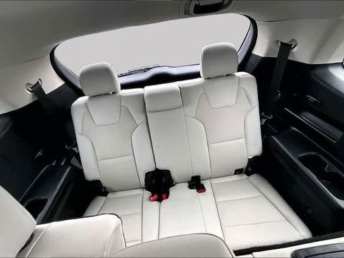 Used 2022 Kia Telluride EX image 18