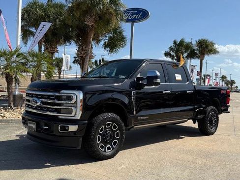 Certified 2024 Ford F250 Platinum AWD/4WD image 1