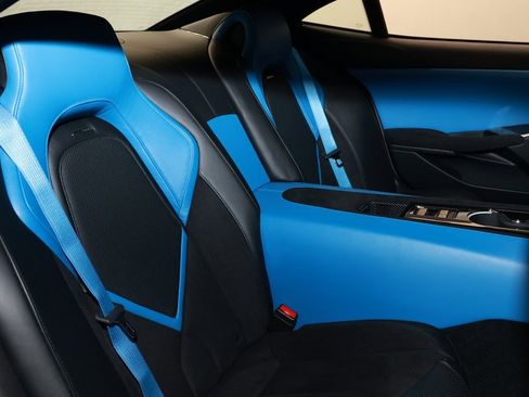 New 2025 Karma Revero Luxury image 14