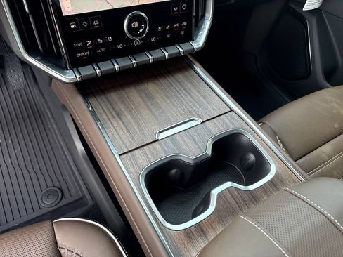 New 2026 GMC Acadia Denali Ultimate w/ LPO, Floor Liner Package AWD/4WD image 21
