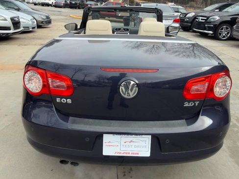 Used 2009 Volkswagen Eos Komfort image 5
