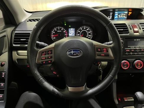 Used 2015 Subaru Forester 2.5i Limited w/ Popular Package #1 AWD/4WD image 18