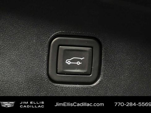 Used 2024 Cadillac Lyriq Sport image 28