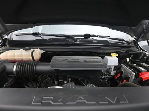 Used 2022 RAM 1500 Big Horn AWD/4WD image 23