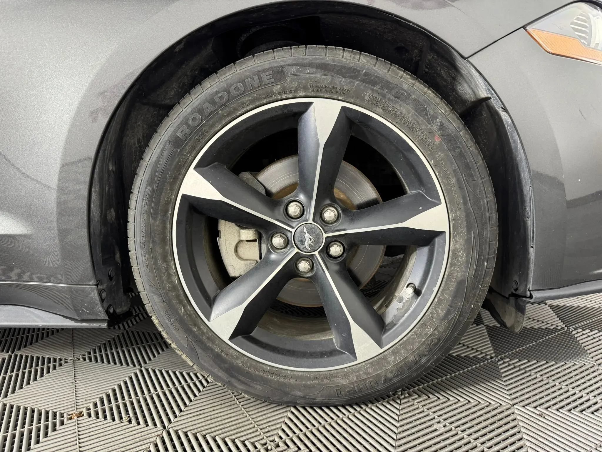 Used 2020 Ford Mustang Coupe RWD image 35