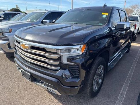 Used 2022 Chevrolet Silverado 1500 High Country image 1