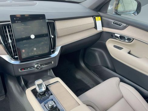 New 2026 Volvo XC90 T8 Ultra w/ Protection Package AWD/4WD image 26