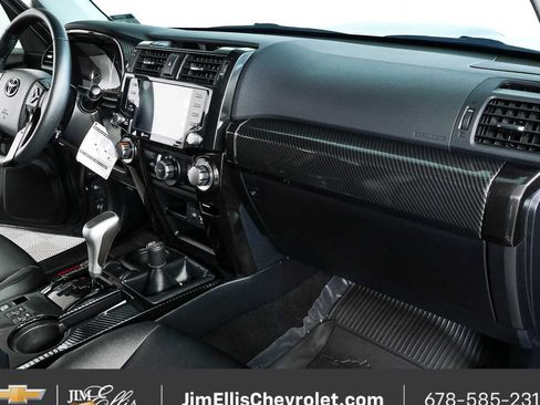 Used 2024 Toyota 4Runner TRD Off-Road Premium w/ Moonroof Package AWD/4WD image 24