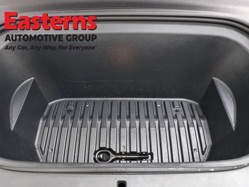 Used 2020 Tesla Model Y Long Range image 7