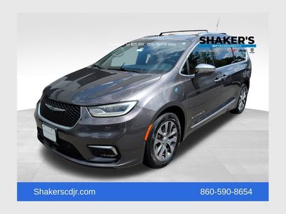 Used 2021 Chrysler Pacifica Pinnacle