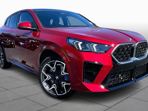 New 2026 BMW X2 xDrive28i w/ Technology Package AWD/4WD image 2