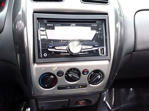 Used 2003 MAZDA Protege5 FWD image 22