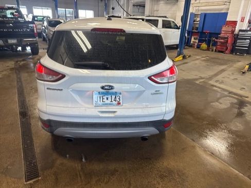 Used 2014 Ford Escape SE image 6