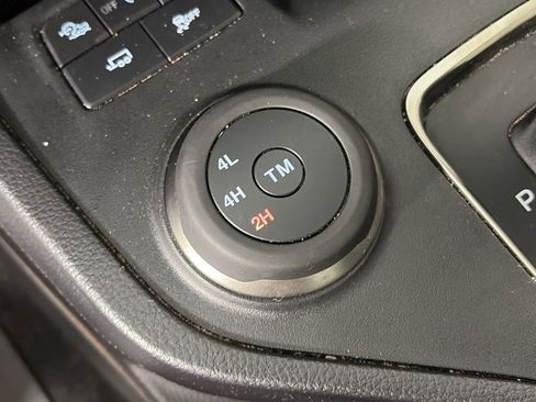 Used 2023 Ford Ranger Lariat w/ Tremor Off-Road Package image 23