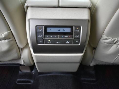 Used 2013 Lexus GX 460 w/ Comfort Plus Pkg AWD/4WD image 41