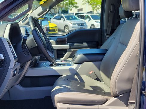 Used 2015 Ford F150 Lariat w/ Equipment Group 502A Luxury AWD/4WD image 21