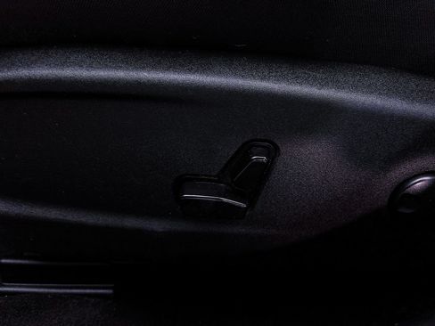 Used 2023 Dodge Charger R/T w/ Blacktop Package RWD image 19