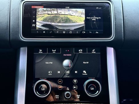 Used 2018 Land Rover Range Rover Supercharged image 30