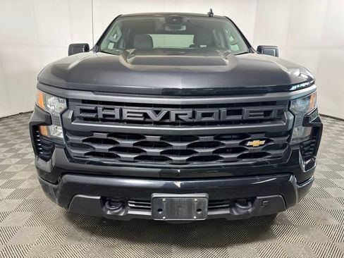 Used 2023 Chevrolet Silverado 1500 Custom image 8