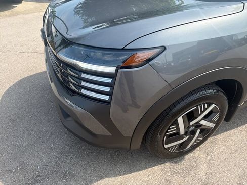 Used 2026 Nissan Kicks SV w/ SV Premium Package FWD image 42
