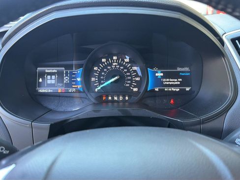 Used 2024 Ford Edge SEL AWD/4WD image 23