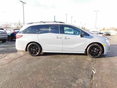 New 2026 Honda Odyssey Sport-L image 2